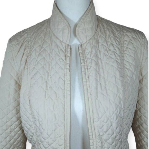 PLATINUM BEIGE QUILTED JACKET SZ.S GUC.  GORGEOUS JACKET IN GOOD USED CONDITION. - Picture 2 of 7
